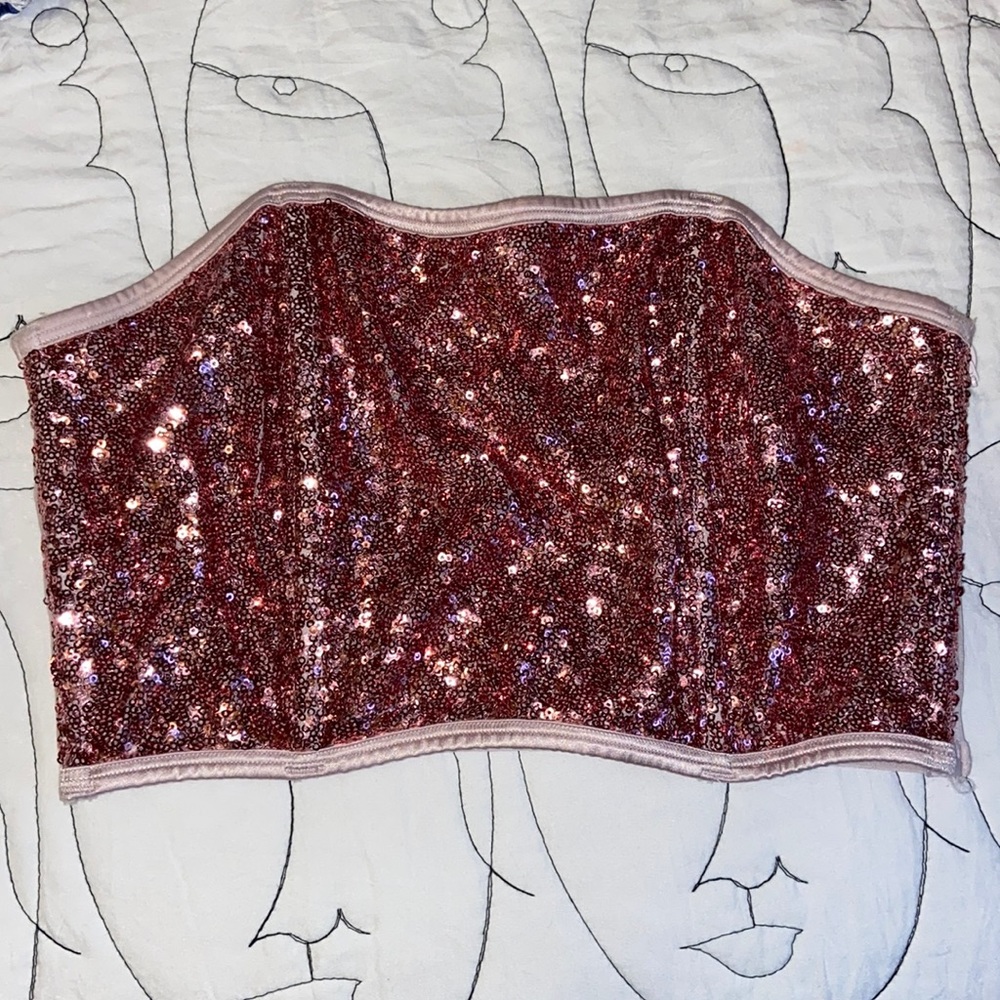 Victoria’s Secret corset color pink with glittery material size L